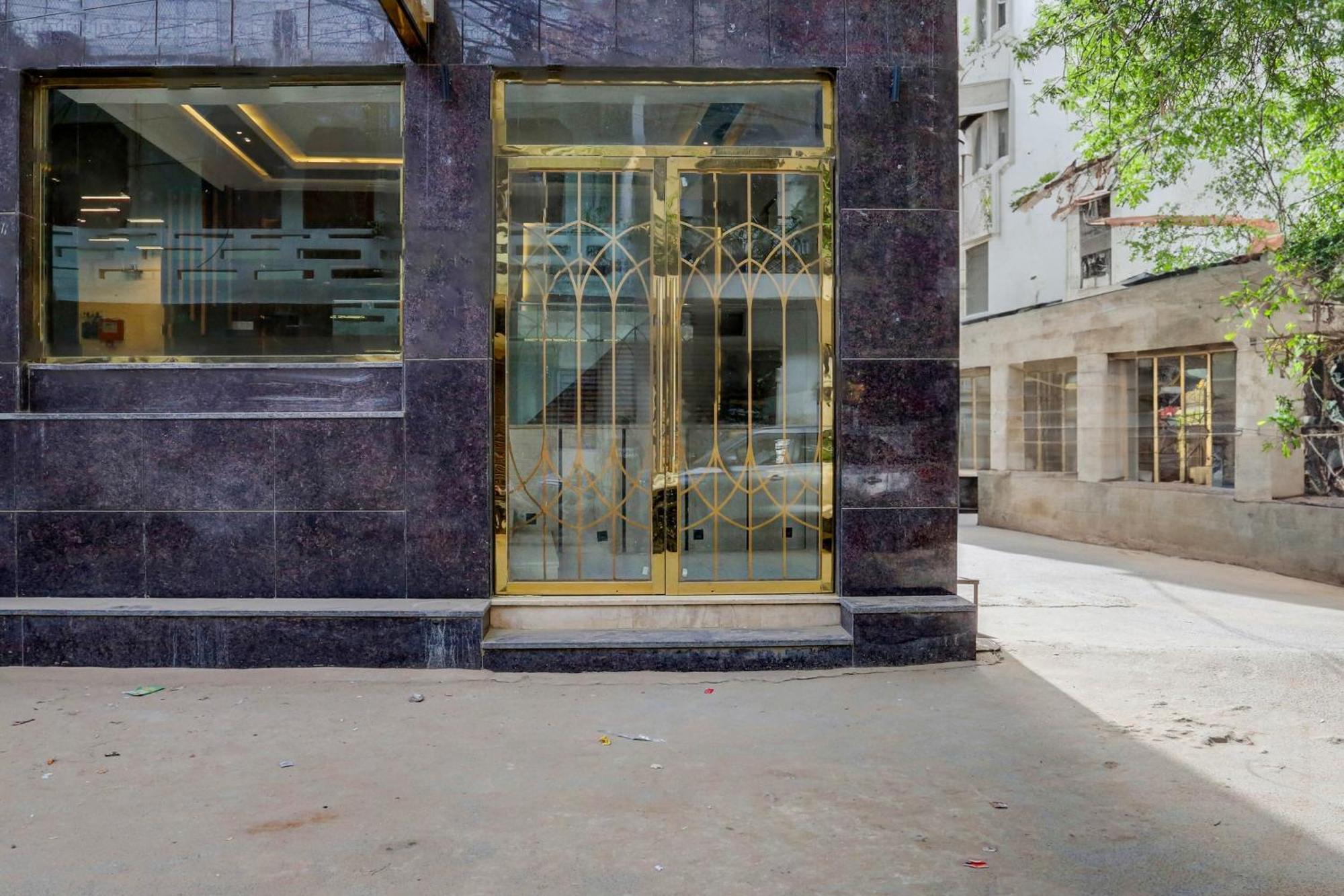 Hotel Collecion O White House Neu-Delhi Exterior foto
