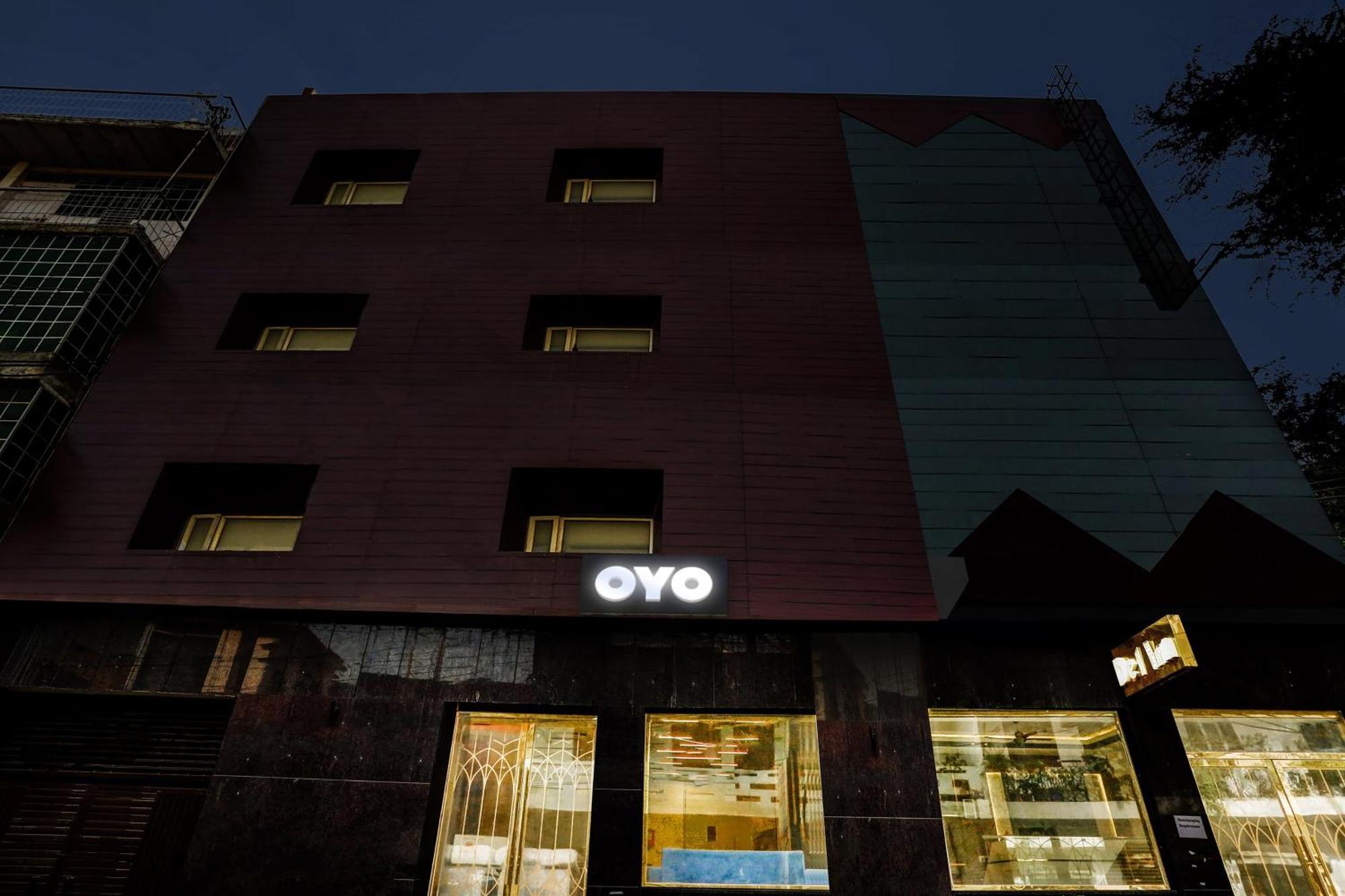 Hotel Collecion O White House Neu-Delhi Exterior foto